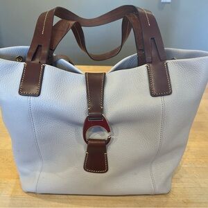 Elegant White and Brown Leather Tote Bag